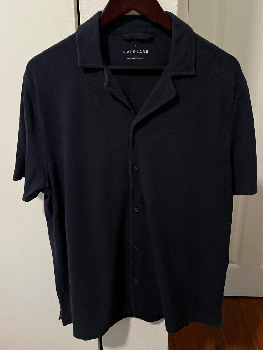 Everlane Men’s Navy Short-Sleeve Button-Down Shirt